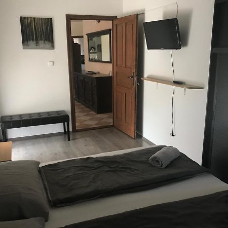 Marta Apartman Balatonalmádi エクステリア 写真