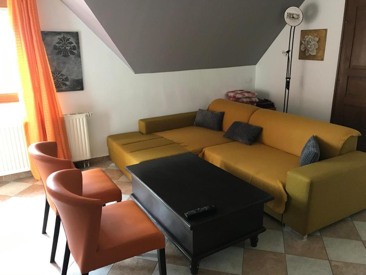 Marta Apartman Balatonalmádi エクステリア 写真